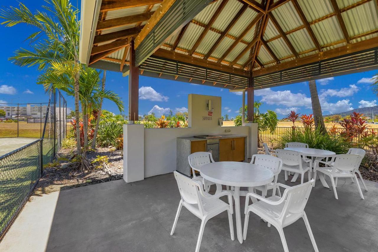 Absolute Luxury Marina Lifestyle At The Port Of Airlie Beach Exterior foto